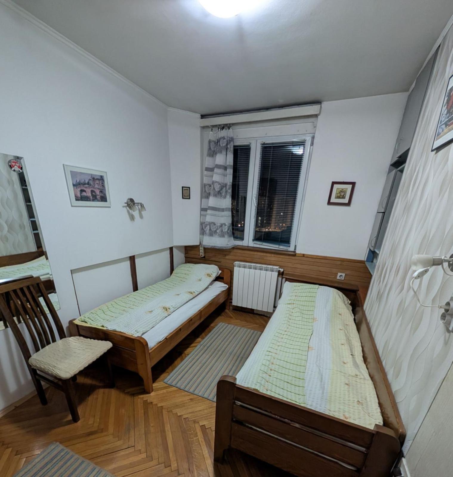 Stan Uzice Apartment ภายนอก รูปภาพ